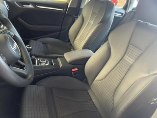 Audi A3 Audi A3 Limousine 1.0 TFSI Sport Trekhaak/Ecc/Pdc/Led/Navigatie - afbeelding nr 14