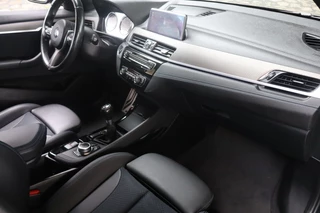 BMW X2 BMW X2 sDrive18i High Exec | M Sport | M | Dealer onderhouden - afbeelding nr 16