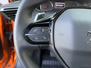 Peugeot 2008 Peugeot 2008 130PK Allure Pack | Dab+ | Navi | Climate | Cruise - afbeelding nr 17
