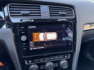 Volkswagen Golf Volkswagen Golf 1.5 TSI 150 Pk DSG Highline Virtual Navi Led - afbeelding nr 11
