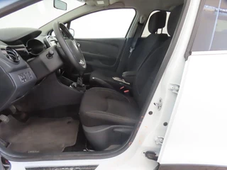 Renault Clio Renault Clio Estate 0.9 TCe LIMITED + AIRCO/CRUISE/LMV/PDC/NAV - afbeelding nr 3