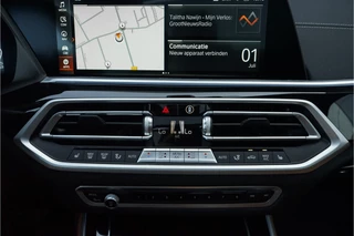 BMW X5 BMW X5 xDrive45e High Ex M-Sport Pro Shadow Pano Laser Luchtvering Trekhaak - afbeelding nr 32