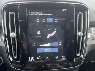 Volvo XC40 Navigatie Trekhaak Panoramadak Leder Elek stoelen Standkachel 360 Camera Intellisafe Carplay NL Auto Vol - afbeelding nr 20