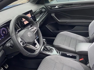 Volkswagen T-Roc Volkswagen T-Roc Cabrio 1.5 TSI R-LINE/VIRTUAL/IQ-LED/CAMERA/LANE - afbeelding nr 13