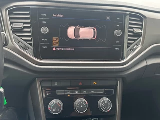 Volkswagen T-Roc Volkswagen T-Roc 1.0 TSI NAVI PDC TREKHAAK - afbeelding nr 11