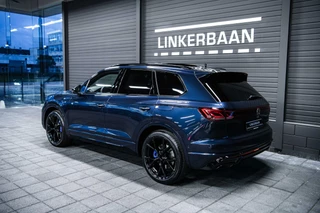 Volkswagen Touareg Volkswagen Touareg R 3.0 TSi eHybrid 4MOTION | Nieuw | Vol opties | Panodak | Dynaudio | Massage | Trekhaak | 22 inch | 5 jaar garantie | - afbeelding nr 14