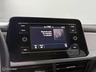 Volkswagen T-Roc Volkswagen T-Roc 1.5 TSI Style | CARPLAY | CRUISE | PDC - afbeelding nr 41