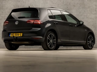 Volkswagen Golf Volkswagen Golf 1.4 TSI GTE 204Pk Automaat (SCHUIFDAK, NAVIGATIE, CLIMATE, CAMERA, GETINT GLAS, SPORTSTOELEN, LED KOPLAMPEN, CRUISE, NIEUWE APK, NIEUWSTAAT) - afbeelding nr 5