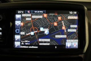 Peugeot 2008 Peugeot 2008 1.2 PureTech Active |Pano|Navi| - afbeelding nr 13