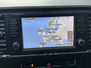 SEAT Ateca Seat Ateca 1.0 EcoTSI Limited Edition Volleer | Stoelverwarming | Apple CarPlay | Navigatiesysteem | Elektrisch bedienbare achterklep | Lichtmetalen velgen | Draadloze telefoonlader | Lane assist & Blind Spot detectie | Parkeersensoren voor en achter - afbeelding nr 14