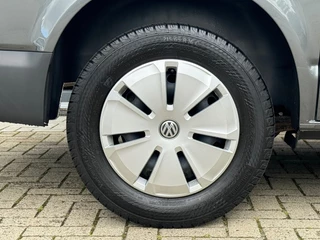 Volkswagen Transporter Volkswagen Transporter 2.0 TDI 150PK Automaat L1H1 T6.1 GB / Dealeronderhouden / Navi / Trekhaak / Airco - afbeelding nr 4