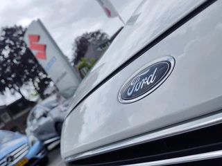 Ford Focus Ford Focus Wagon 1.0 TITANIUM Voorruitverwarming | Keyless | Cruise - afbeelding nr 42