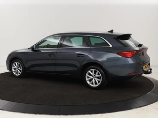 SEAT Leon SEAT Leon 1.5 eTSI Style Launch Edition | Trekhaak |  Carplay | Adaptive cruise | Camera | Navigatie | Park Assist | Climate control - afbeelding nr 2