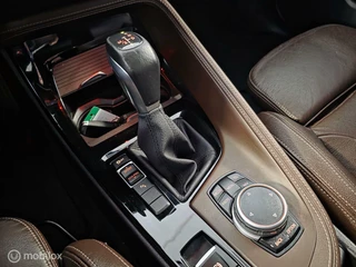 BMW X1 BMW X1 sDrive18d Corporate Lease Essential Head-up 1e Eig Dealer onder - afbeelding nr 28