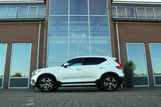 Volvo XC40 ➡️ Volvo XC40 1.5 T5 Recharge Inscription 262 pk | 1e eigenaar | 19 inch | Camera | Dakraam | LED | DAB | Trekhaak | Voorruit verwarming | Telefoon lader | NL auto | inc BTW | - afbeelding nr 5