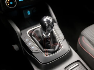 Ford Focus (APPLE CARPLAY, GROOT NAVI, CLIMATE, ZWART HEMEL, SPORTSTOELEN, CRUISE, LANE ASSIST, PARKEERSENSOREN, NIEUWSTAAT) - afbeelding nr 10