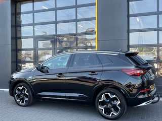 Opel Grandland Opel Grandland 1.2 Turbo 130 pk Automaat Elegance Trekhaak Camera 19 Inch - afbeelding nr 2