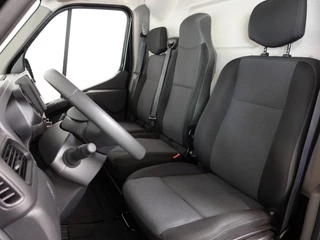 Renault Master Renault Master T33 2.3 dCi 135PK L2H2 Work Edition Airco Cruise Camera Navigatie Parkeersensoren Trekhaak - afbeelding nr 10