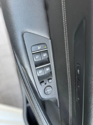 BMW 5 Serie BMW 5-serie 520i High Executive M-Sport Pano Memory - afbeelding nr 39