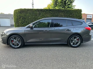 Ford Focus Ford Focus Wagon 1.0 EcoBoost Hybrid ST Line Business - afbeelding nr 2