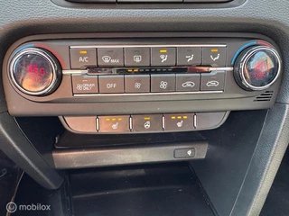 Kia XCeed XCeed 1.6 PHEV Luxe uitvoering  Nieuwe Type & Logo 18 inch Velgen , Stoel Verwarming , Key Less entry , Dodehoek detectie , Electr. Stoel met geheugen , Elect achterklep , Navi - Camera , Parkeerhulp voo & achter, Priveglas - afbeelding nr 32