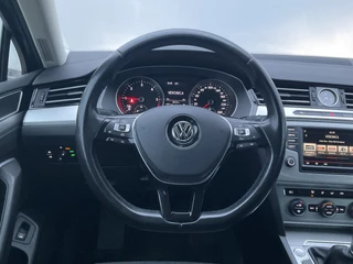 Volkswagen Passat - afbeelding nr 14