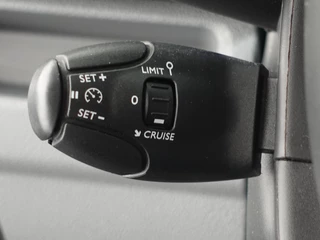 Peugeot Expert Peugeot Expert 180pk Automaat L3H1 Long Premium Navigatie Apple Carplay Trekhaak Imperiaal Airco Cruise control - afbeelding nr 16