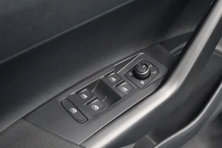 Volkswagen Polo Volkswagen Polo 1.0 TSI Comfortline | Panoramadak | Automaat | LED - afbeelding nr 9
