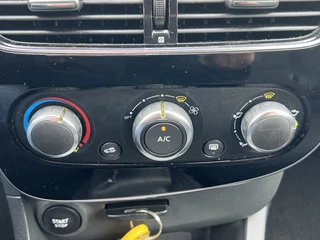 Renault Clio Navigatie Trekhaak Airconditioning Cruise Control Extra Getint Glas 16 Inch Lichtmetalen Velgen Parkeersonsoren NL Auto - afbeelding nr 22