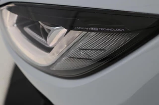 Jaguar I-PACE Jaguar I-PACE EV400 SE 90 kWh | Panoramadak | Leder |  Stoelverwarming | Carplay | Meridian Surround | Camera | Park Assist | Full LED - afbeelding nr 28