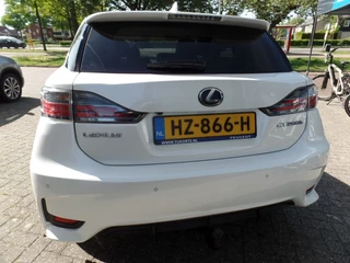 Lexus CT - afbeelding nr 8