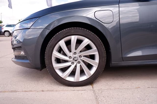 Škoda Octavia Škoda Octavia Combi 1.4 TSI iV PHEV Business Edition Plus | Head-Up | Carplay | LED | Camera | Memory | Navi | Sfeerverl. - afbeelding nr 56