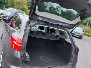 Ford Focus Ford Focus Wagon 1.0 EcoBoost 125pk Titanium | Origineel NL | Navi | Apple Carplay+Android Auto | Bi-Xenon | SONY Sound | Clima | Cruise | Keyless Entry | Pdc V+A+Assist+Camera | Privacy Glass | 17''lm - afbeelding nr 31