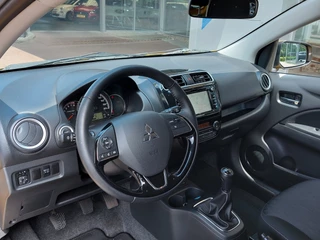 Mitsubishi Space Star Mitsubishi Space Star 1.2 80pk Nova 5-Deurs | 1ste Eigenaar | Navi | Apple Carplay+Android Auto | Clima | Cruise | Licht+Regensensor | Keyless Entry | Stoelverwarming | Pdc | Privacy Glass | 14''lm - afbeelding nr 8