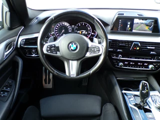 BMW 5 Serie BMW 5 Serie Touring 530i High Executive M-Sport, Full LED / Trekhaak / Camera + Sensoren / Stoelverwarming / 18' Sportvelgen - afbeelding nr 8