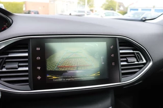 Peugeot 308 Peugeot 308 SW 1.6 BlueHDI Blue Lease Executive camera dab+ climate&cruise control trekhaak navigatie bluetooth - afbeelding nr 24