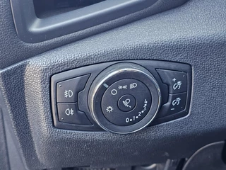 Ford EcoSport Ford EcoSport 1.0 EcoBoost Trend Ultimate 125 pk | Trekhaak | Navigatie | Achteruitrijcamera | PDC | Cruise control |Hoge instap | Nette auto! - afbeelding nr 13