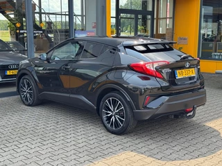 Toyota C-HR Toyota C-HR 1.8 Hybrid Premium - camera - navi - afbeelding nr 9