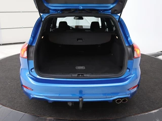 Ford Focus Ford Focus 1.0 EcoBoost ST Line | Stoel & stuurverwarming |  Camera | Trekhaak | Climate control | Carplay | Navigatie | Cruise control - afbeelding nr 22