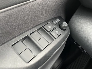 Toyota Yaris Cross Toyota Yaris Cross 1.5 Hybrid 130 Dynamic | Comfort Pack | Sensoren v/a | Stoelverw - afbeelding nr 16