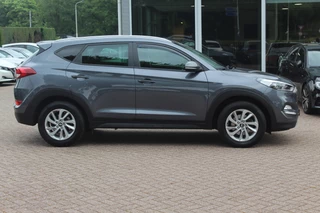 Hyundai Tucson Hyundai Tucson 1.6 GDi Comfort / Camera / Leder / Navigatie / 17'' / Stoelverwarming 4x / DAB / Cruise Control - afbeelding nr 5