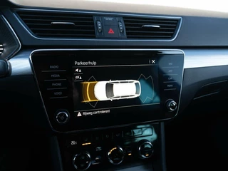 Škoda Superb Skoda Superb Combi 1.4 TSI iV 218pk Ambition | Navigatie | Privacy glass | Trekhaak - afbeelding nr 37