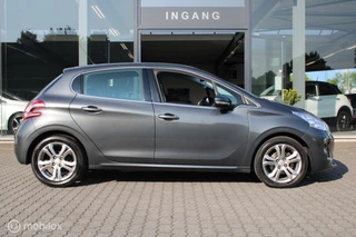 Peugeot 208 Peugeot 208 1.2 VTi Allure/Navi/Pdc/All season/ - afbeelding nr 8