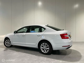 Škoda Octavia Skoda Octavia 1.0 TSI 85kw/115 pk,Greentech Business Edition, Clima|Navi|Cruise|El.ramen en spiegels|Apple-carplay - afbeelding nr 7