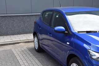 Dacia Sandero Dacia Sandero 1.0 TCe 90 Comfort | Parkeer sensoren | Cruise control | Achteruitrijcamera | - afbeelding nr 30
