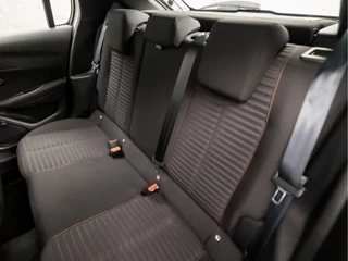 Peugeot 208 Peugeot 208 1.2 PureTech Sport (APPLE CARPLAY, GROOT NAVI, 360 CAMERA, LM VELGEN, SPORTSTOELEN, CRUISE, PARKEERSENSOREN, NIEUWSTAAT) - afbeelding nr 14
