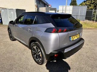 Peugeot 2008 Peugeot 2008 1.2 PureTech GT - afbeelding nr 4