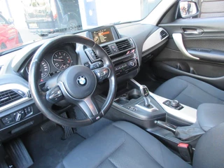 BMW 1 Serie BMW 1-serie 116d Sport Automaat Clima Stoelverwarming PDC - afbeelding nr 3