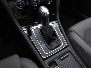 Volkswagen Golf Volkswagen Golf 1.4 TSI Highline DSG | Navi | Led | Trekhaak | Dealer onderhoude - afbeelding nr 40