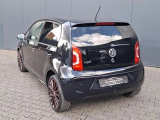Volkswagen up! Volkswagen Up! 1.0 BMT Colour Edition / AIRCO / LM. VELGEN / ENZ. - afbeelding nr 4